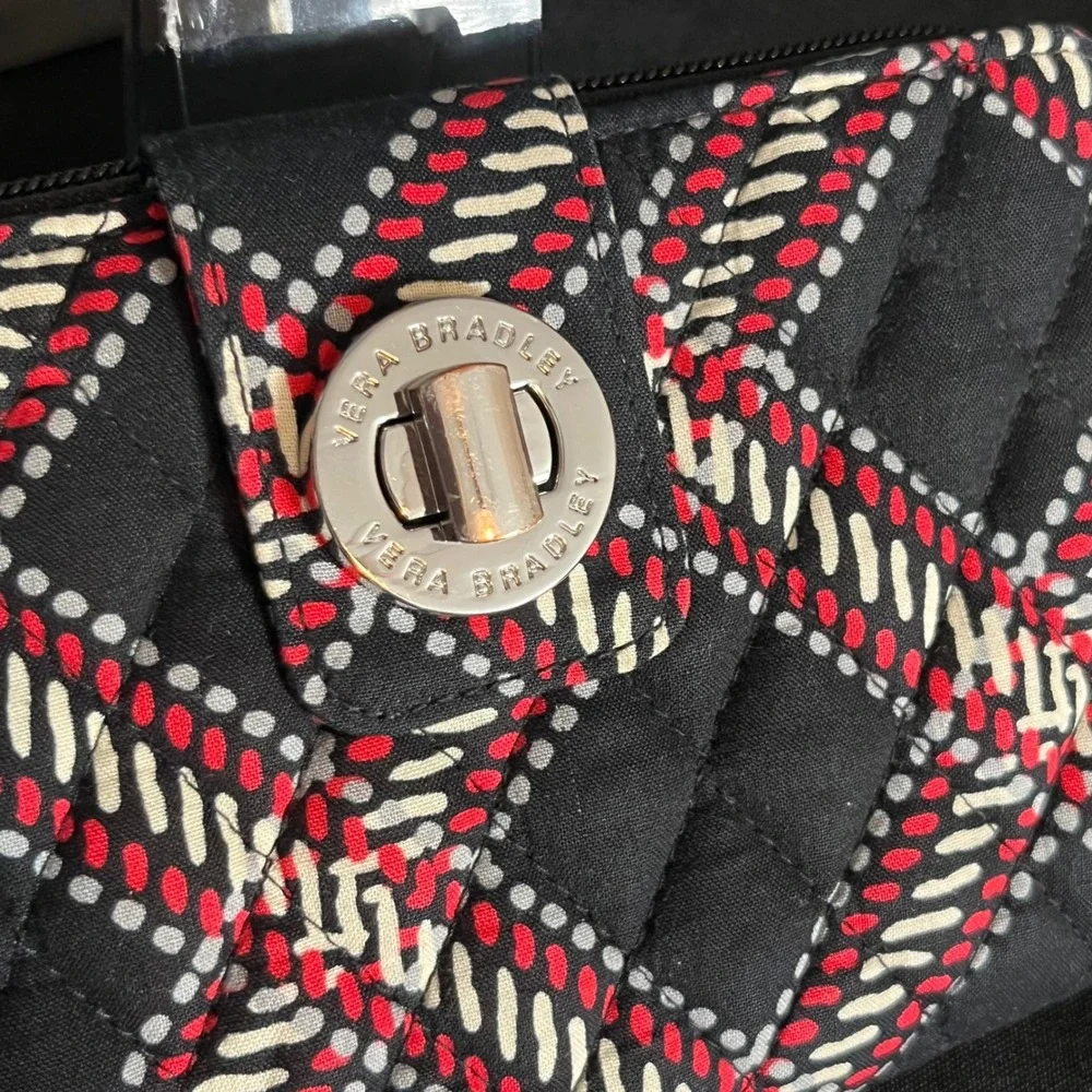 Vera Bradley Turnlock Wallet Quilted Minsk Plaid Cotton‎ Black Red White - Picture 5 of 5